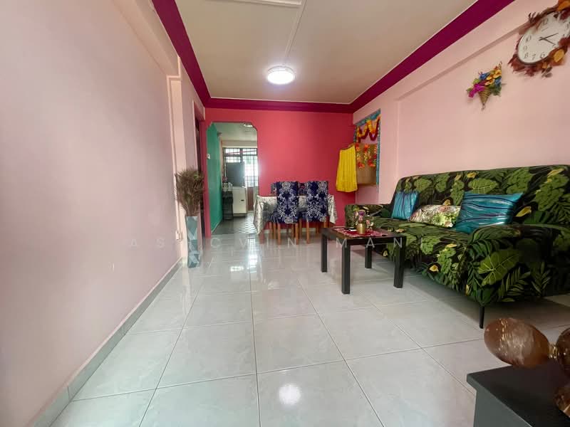 44 Circuit Road, 44 Circuit Road, 1 Bedroom, 452 sqft, HDB Flat For Sale, by Ashcvin Mani, 500104272 - Living Room - PropertyGuru.com.sg