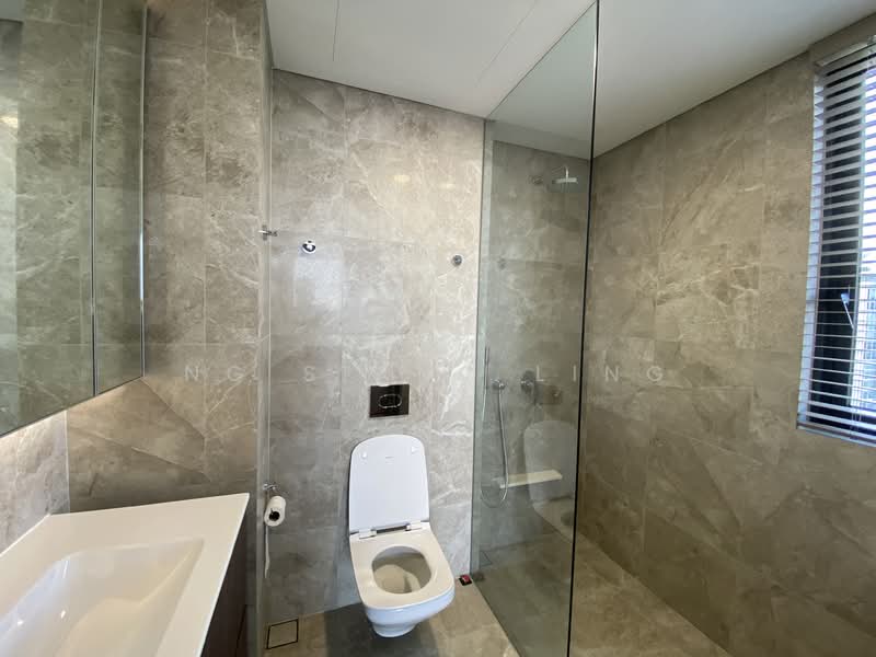 Artra, 10 Alexandra View, 3 Bedrooms, 1,227 sqft, Condominium For Sale, by Ng Siang Ling, 500104280 - Bathroom - PropertyGuru.com.sg