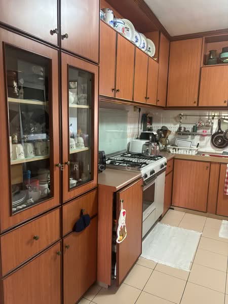 148 Pasir Ris Street 13, 148 Pasir Ris Street 13, 4 Bedrooms, 1,337 sqft, HDB Flat For Sale, by Eric Goh, 500104303 - Kitchen - PropertyGuru.com.sg