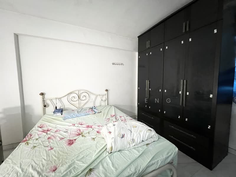 616 Hougang Avenue 8, 616 Hougang Avenue 8, 3 Bedrooms, 1,302 sqft, HDB Flat For Sale, by Bryan Cheng, 500104312 - Bedroom - PropertyGuru.com.sg