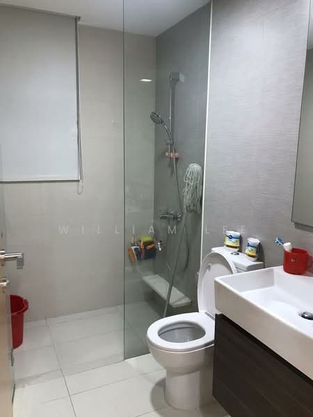 Prive, 35 Punggol Field, 2 Bedrooms, 775 sqft, Executive Condominium For Sale, by William Lee, 500104317 - Bathroom - PropertyGuru.com.sg