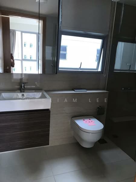 Prive, 35 Punggol Field, 2 Bedrooms, 775 sqft, Executive Condominium For Sale, by William Lee, 500104317 - Bathroom - PropertyGuru.com.sg