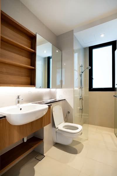 The Trilinq, 28 Jalan Lempeng, 3 Bedrooms, 1,346 sqft, Condominium For Rent, by Desmond Ng, 500104326 - Bathroom - PropertyGuru.com.sg