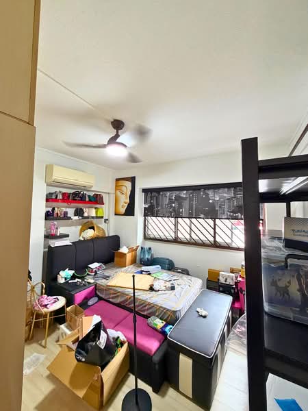 442 Sin Ming Avenue, 442 Sin Ming Avenue, 3 Bedrooms, 1,323 sqft, HDB Flat For Sale, by Andrew Ho 何伟恒, 500104348 - Bedroom - PropertyGuru.com.sg