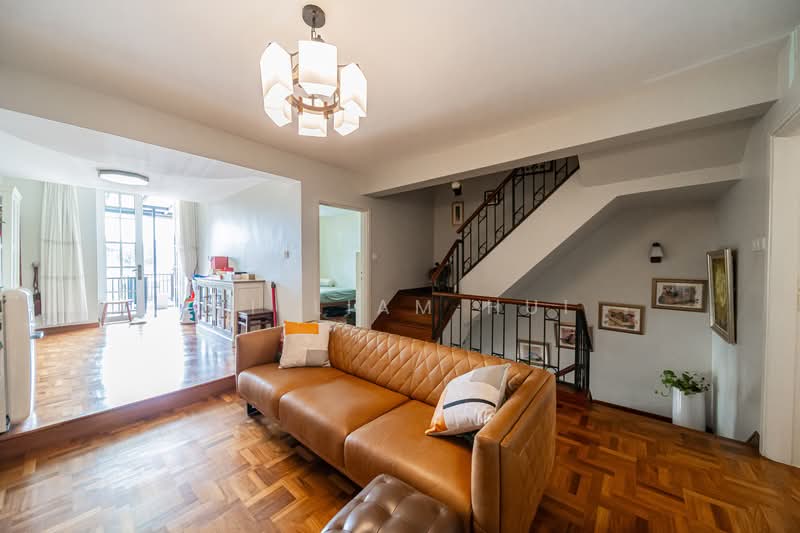 Limau Villas, Limau Terrace, 5 Bedrooms, 3,000 sqft, Terraced House For Sale, by William Hui, 500104353 - Living Room - PropertyGuru.com.sg