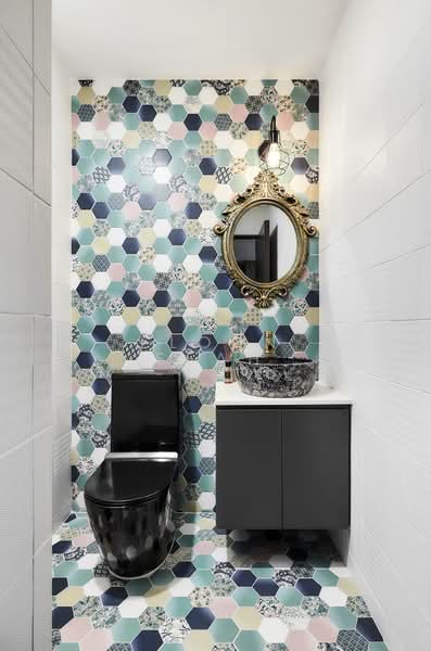 D19, Fully Renovated Corner Terrace, Serangoon Gardens / Parry View / Parry Terrace / Parry Walk / Poh Huat Rd, 5 Bedrooms, 2,538 sqft, Corner Terrace For Sale, by Elonn Seah, 500104371 - Bathroom - PropertyGuru.com.sg