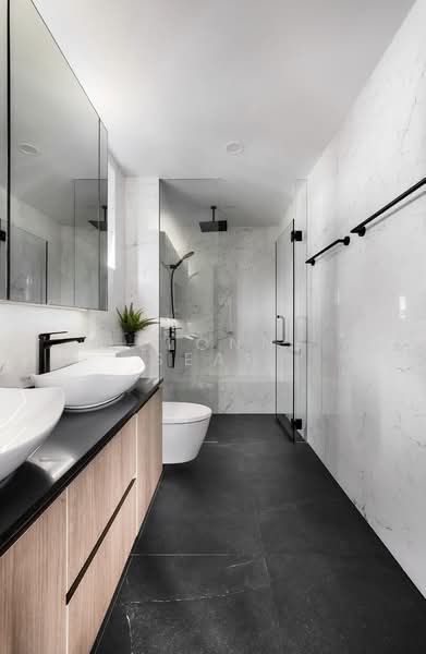 D19, Fully Renovated Corner Terrace, Serangoon Gardens / Parry View / Parry Terrace / Parry Walk / Poh Huat Rd, 5 Bedrooms, 2,538 sqft, Corner Terrace For Sale, by Elonn Seah, 500104371 - Bathroom - PropertyGuru.com.sg