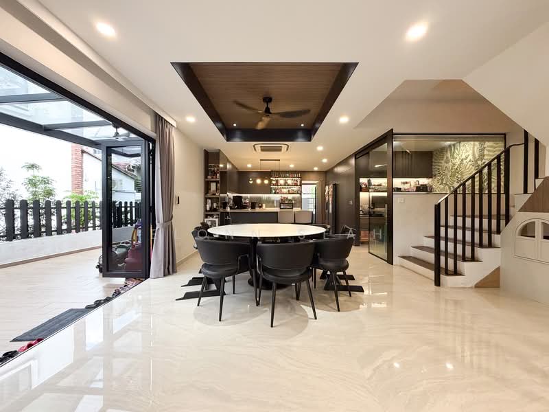 D19, Fully Renovated Corner Terrace, Serangoon Gardens / Parry View / Parry Terrace / Parry Walk / Poh Huat Rd, 5 Bedrooms, 2,538 sqft, Corner Terrace For Sale, by Elonn Seah, 500104371 - Dining Area - PropertyGuru.com.sg