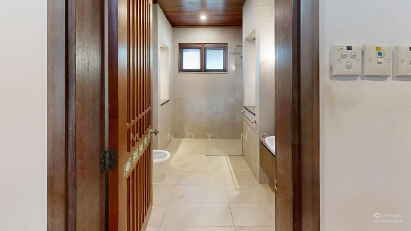 Seletar Hills Estate, , 7 Bedrooms, 4,559 sqft, Detached House For Sale, by Mindy Ng, 500104374 - Bathroom - PropertyGuru.com.sg
