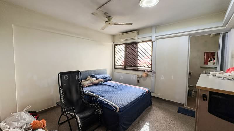 257 Jurong East Street 24, 257 Jurong East Street 24, 2 Bedrooms, 732 sqft, HDB Flat For Sale, by Jonathan Lai, 500104375 - Bedroom - PropertyGuru.com.sg