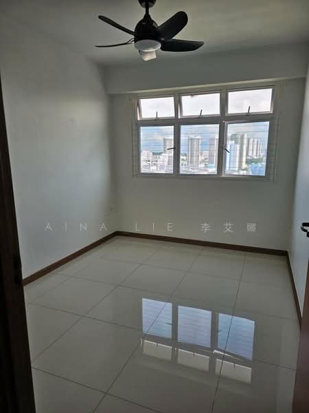 453B Bukit Batok West Avenue 6, 453B Bukit Batok West Avenue 6, 3 Bedrooms, 990 sqft, HDB Flat For Rent, by Aina Lie 李艾娜, 500104376 - Bedroom - PropertyGuru.com.sg