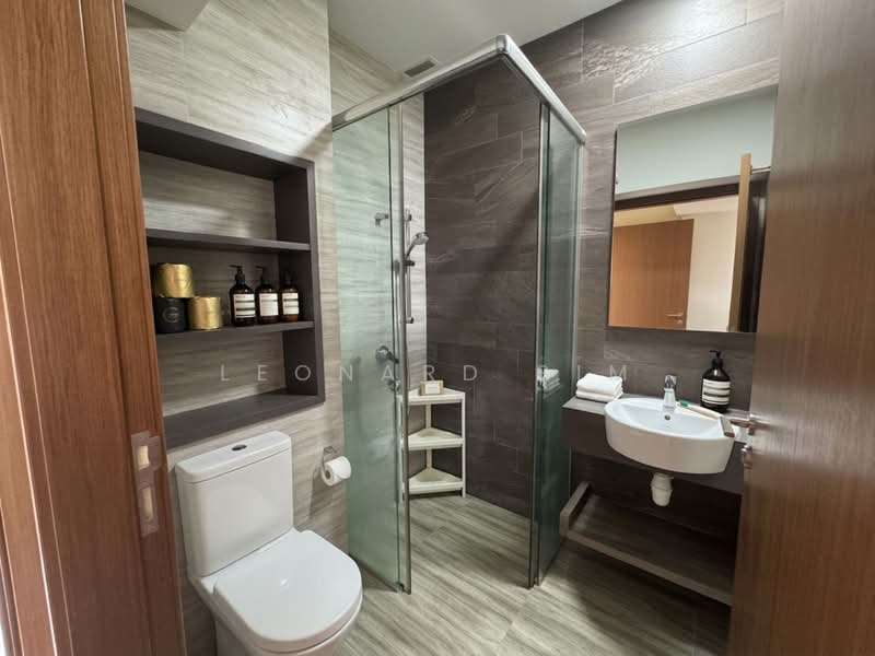 Sunnyvale Residences, 132 Lorong K Telok Kurau, 3 Bedrooms, 936 sqft, Condominium For Sale, by Leonard Sim, 500104384 - Bathroom - PropertyGuru.com.sg