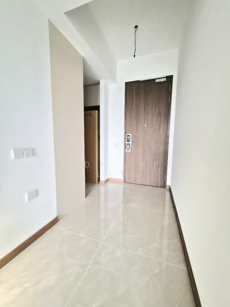 The Botany at Dairy Farm, 3 Dairy Farm Walk, 2 Bedrooms, 743 sqft, Condominium For Sale, by Candy Haley Lim, 500104386 - Foyer - PropertyGuru.com.sg