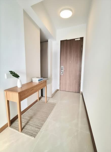 The Botany at Dairy Farm, 3 Dairy Farm Walk, 2 Bedrooms, 743 sqft, Condominium For Sale, by Candy Haley Lim, 500104386 - Foyer - PropertyGuru.com.sg