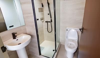 For Rent - 466A Fernvale Road