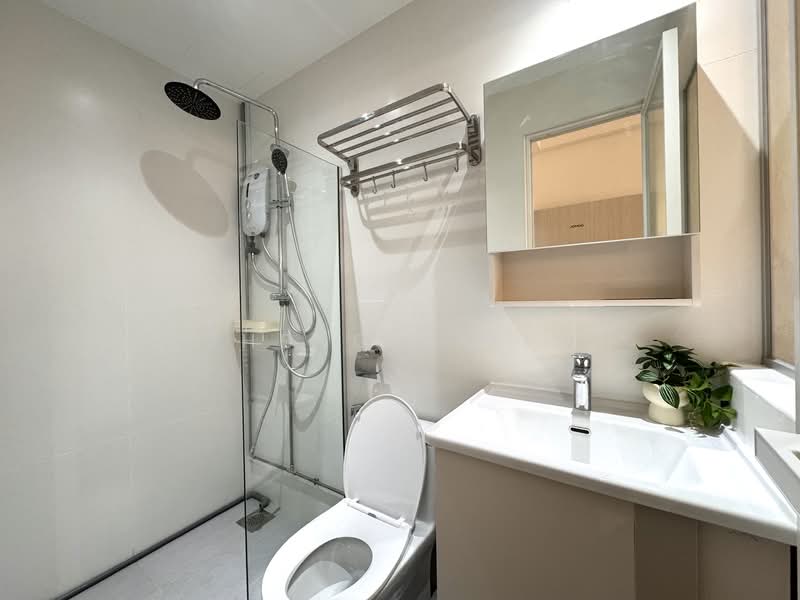 78 Lorong 25A Geylang, , Studio, 250 sqft, Walk-up Apartment For Rent, by Zheng Jixin, 500104402 - Bathroom - PropertyGuru.com.sg