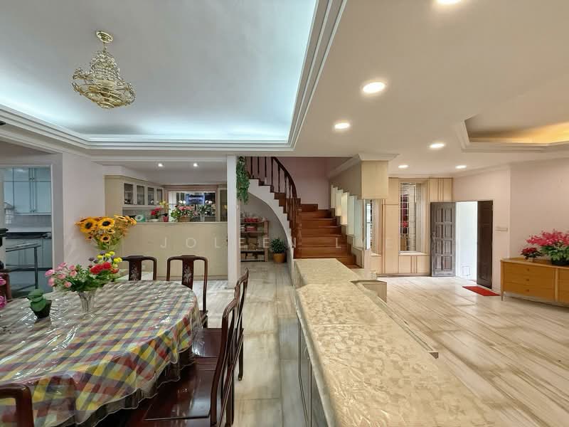 🌿Walk to Sixth Ave MRT🌿Wide Frontage Semi-D 🌿Only $2xxx Psf ☎️Joleen 8686~9040, Namly Avenue, Namly Place, Namly Rise, Haji Alias, Sixth Avenue, 5 Bedrooms, 2,200 sqft, Semi-Detached House For Sale, by Joleen Lye, 500104415 - Interior - PropertyGuru.com.sg