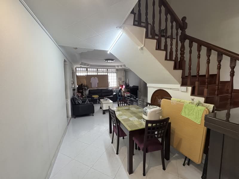 163 Yung Ping Road, 163 Yung Ping Road, Room Rental, 150 sqft, HDB Flat For Rent, by Adrian Lee 李俊汶, 500104436 - Living Room - PropertyGuru.com.sg