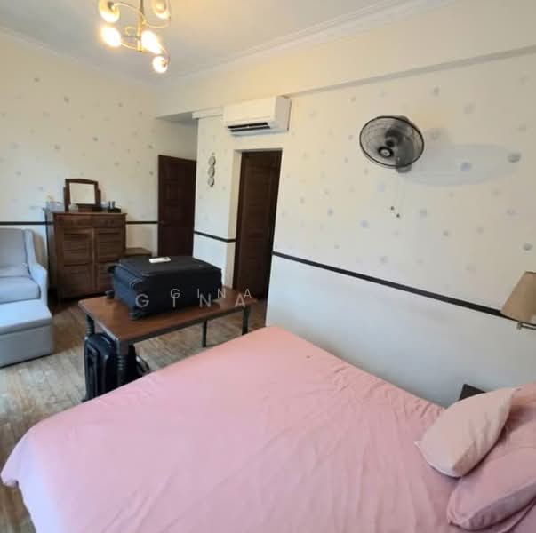 Merawoods, , 3 Bedrooms, 1,420 sqft, Condominium For Sale, by Gina Poa, 500104453 - Bedroom - PropertyGuru.com.sg