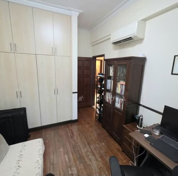 Merawoods, , 3 Bedrooms, 1,420 sqft, Condominium For Sale, by Gina Poa, 500104453 - Study - PropertyGuru.com.sg