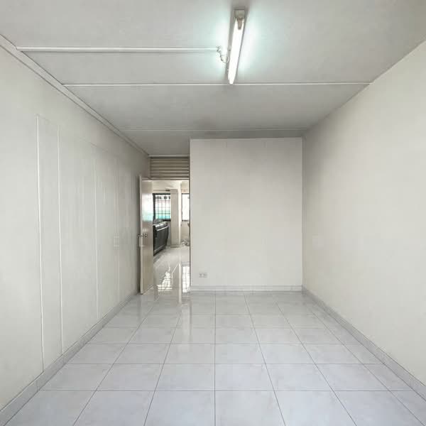 413 Choa Chu Kang Avenue 3, 413 Choa Chu Kang Avenue 3, 3 Bedrooms, 1,119 sqft, HDB Flat For Sale, by Joel Sim 沈康瑞, 500104454 - Bedroom 2 - PropertyGuru.com.sg