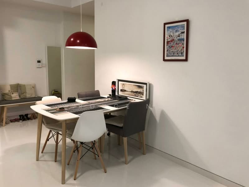 76 Shenton, 76 Shenton Way, 1 Bedroom, 592 sqft, Condominium For Rent, by Royce Ng, 500104460 - Dining Room - PropertyGuru.com.sg