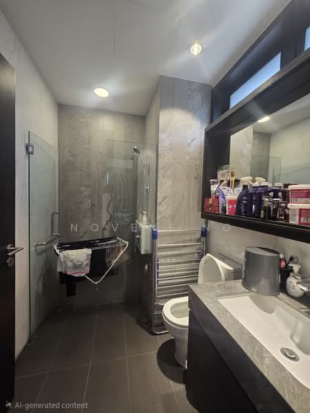 The Orient, 251 Pasir Panjang Road, 2 Bedrooms, 624 sqft, Condominium For Rent, by Novene Ng, 500104463 - Bathroom - PropertyGuru.com.sg