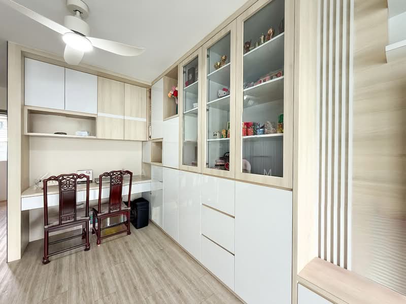 422A Northshore Drive, 422A Northshore Drive, 3 Bedrooms, 1,216 sqft, HDB Flat For Sale, by Sarah Lim, 500104466 - Study - PropertyGuru.com.sg