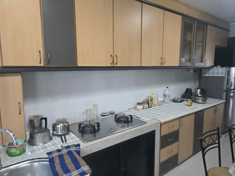 462 Tampines Street 44, 462 Tampines Street 44, 2 Bedrooms, 800 sqft, HDB Flat For Rent, by Sanjeev Kumar, 500104470 - Kitchen - PropertyGuru.com.sg