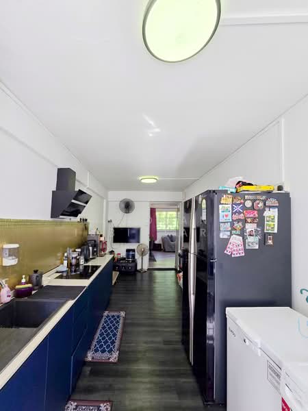 292 Tampines Street 22, 292 Tampines Street 22, 3 Bedrooms, 979 sqft, HDB Flat For Sale, by Risdian Isbintara, 500104483 - Kitchen - PropertyGuru.com.sg