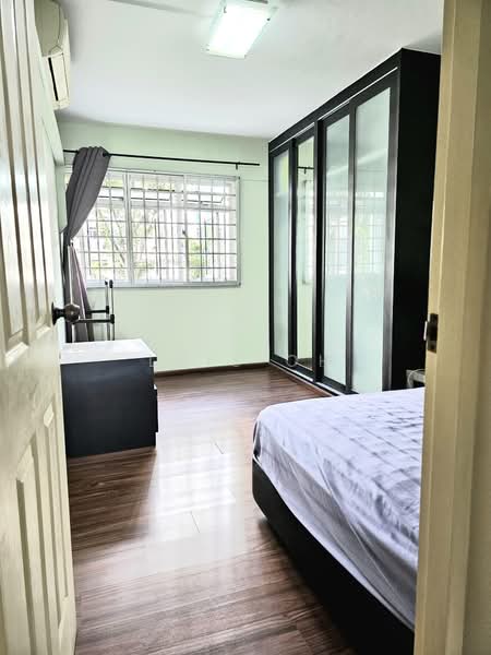 6 Lorong Lew Lian, 6 Lorong Lew Lian, 3 Bedrooms, 1,054 sqft, HDB Flat For Sale, by Luis Oh, 500104484 - Bedroom - PropertyGuru.com.sg