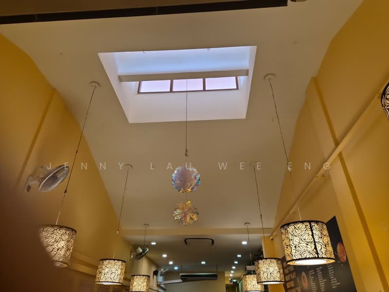 Prinsep Place, 60A Prinsep Street, 2,200 sqft, Shop / Shophouse For Rent, by Jenny Lau Wee Eng, 500104491 - Interior ceiling - CommercialGuru.com.sg