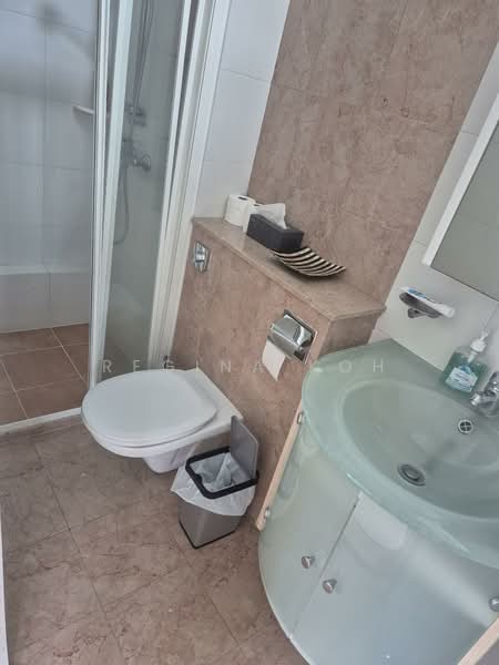 Binjai Crest, 319 Jalan Kampong Chantek, 5 Bedrooms, 3,175 sqft, Cluster House For Sale, by Regina Koh, 500104492 - Bathroom - PropertyGuru.com.sg