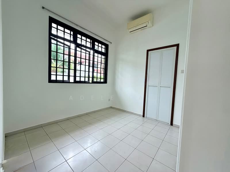 Saraca Gardens, Saraca Walk, 4 Bedrooms, 4,620 sqft, Corner Terrace For Rent, by Adele Lau, 500104495 - Granny's Room - PropertyGuru.com.sg