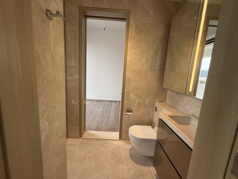 Klimt Cairnhill, 71 Cairnhill Road, 4 Bedrooms, 2,056 sqft, Condominium For Sale, by Kathy Lee, 500104496 - Bathroom - PropertyGuru.com.sg