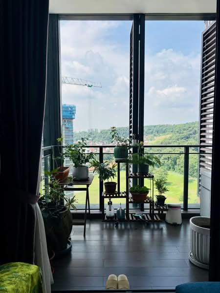 The Hillier, 6 Hillview Rise, 1 Bedroom, 624 sqft, Condominium For Rent, by Louis Ang 洪家豪, 500104510 - Balcony - PropertyGuru.com.sg