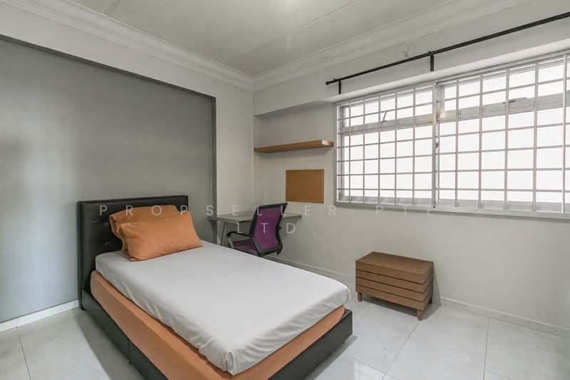 761 Pasir Ris Street 71, 761 Pasir Ris Street 71, 3 Bedrooms, 1,119 sqft, HDB Flat For Sale, by Khai Yuen Hong, 500104525 - Bedroom - PropertyGuru.com.sg