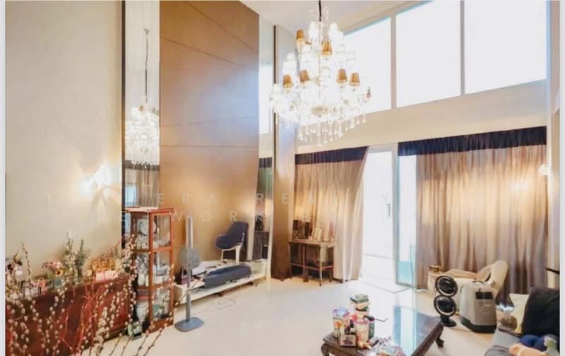 Wak Hassan Drive, Wak Hassan Drive, Inggu Road, Penaga Place, Kerong Lane, 8 Bedrooms, 8,442 sqft, Bungalow House For Sale, by MELISSA YEO, 500104526 - Living Room - PropertyGuru.com.sg