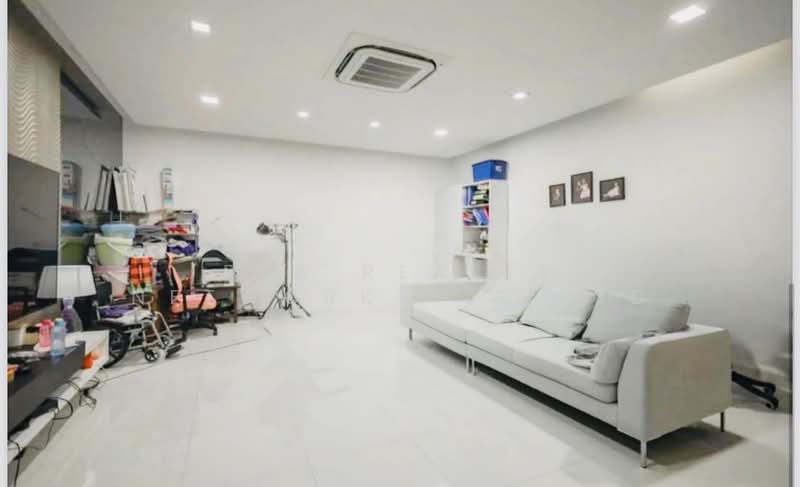 Wak Hassan Drive, Wak Hassan Drive, Inggu Road, Penaga Place, Kerong Lane, 8 Bedrooms, 8,442 sqft, Bungalow House For Sale, by MELISSA YEO, 500104526 - Living Room - PropertyGuru.com.sg