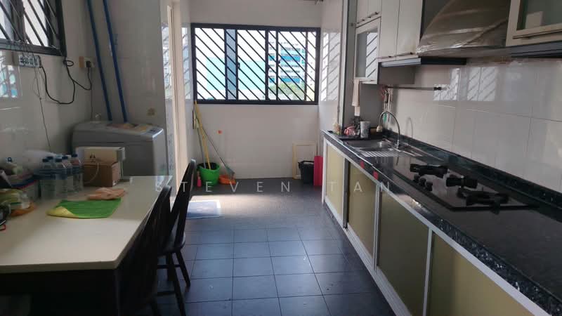 310 Hougang Avenue 5, 310 Hougang Avenue 5, 3 Bedrooms, 1,302 sqft, HDB Flat For Sale, by Steven Tan, 500104529 - Kitchen - PropertyGuru.com.sg