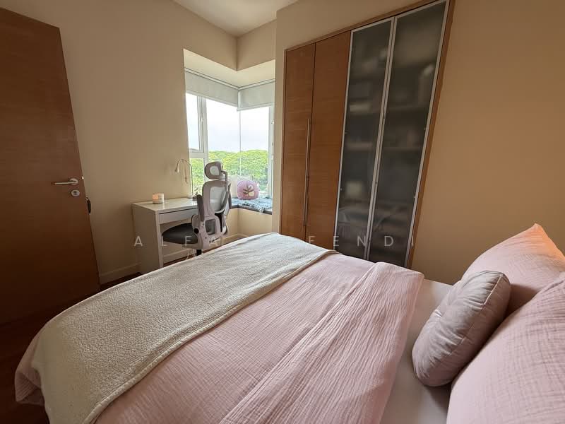 Savannah Condopark, 63 Simei Rise, 3 Bedrooms, 1,227 sqft, Condominium For Sale, by Alfa Affendi, 500104543 - Common Bedroom 1 - PropertyGuru.com.sg