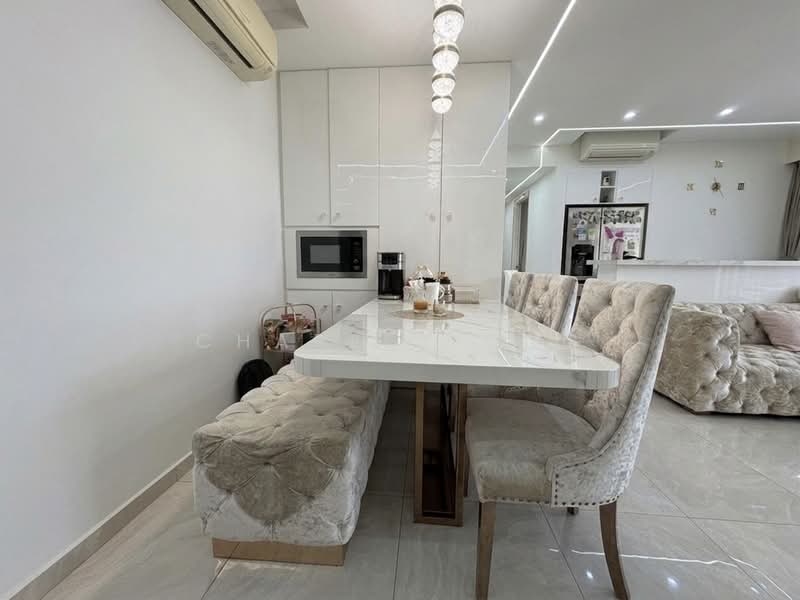 Austville Residences, 11 Sengkang East Avenue, Hougang / Punggol / Sengkang, 4 Bedrooms, 1,227 sqft, Executive Condominium For Sale, by Charles Ong, 500104548 - Dining Room - PropertyGuru.com.sg