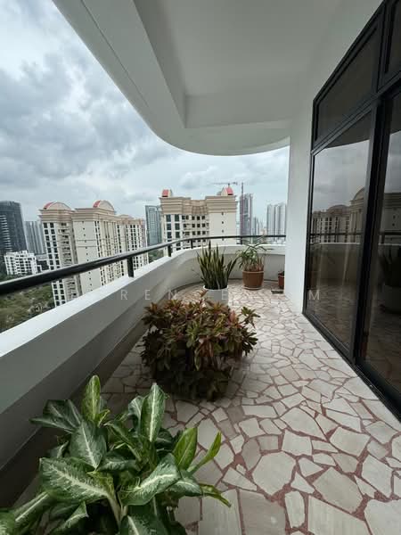 Regency Park, 9 Nathan Road, 4 Bedrooms, 3,649 sqft, Condominium For Sale, by Derence Sim, 500104550 - Balcony - PropertyGuru.com.sg