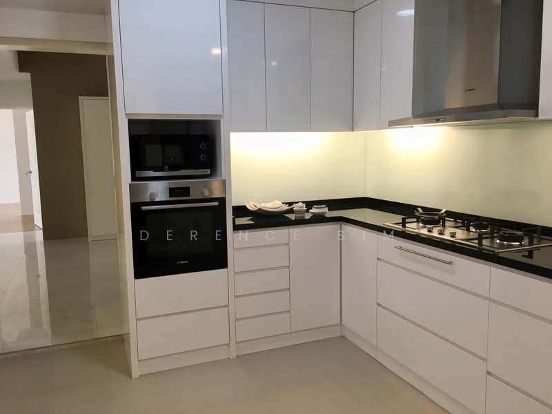 Regency Park, 9 Nathan Road, 4 Bedrooms, 3,649 sqft, Condominium For Sale, by Derence Sim, 500104550 - Kitchen - PropertyGuru.com.sg