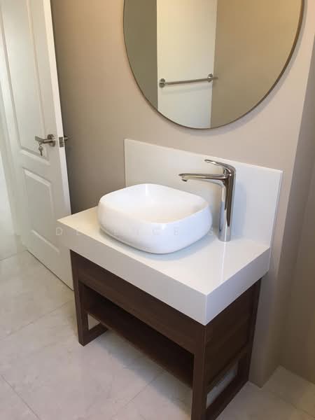 Regency Park, 9 Nathan Road, 4 Bedrooms, 3,649 sqft, Condominium For Sale, by Derence Sim, 500104550 - Bathroom - PropertyGuru.com.sg