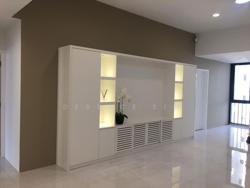 Regency Park, 9 Nathan Road, 4 Bedrooms, 3,649 sqft, Condominium For Sale, by Derence Sim, 500104550 - Living Room - PropertyGuru.com.sg