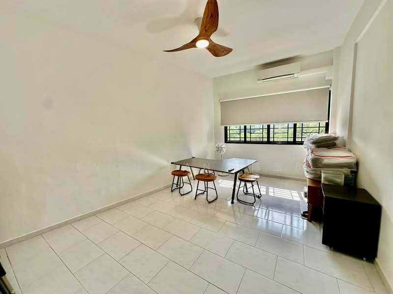 Valley Mansion, Oxley Road, 3 Bedrooms, 1,141 sqft, Apartment For Rent, by Evon Tan  陈玉凤, 500104564 - Bedroom - PropertyGuru.com.sg