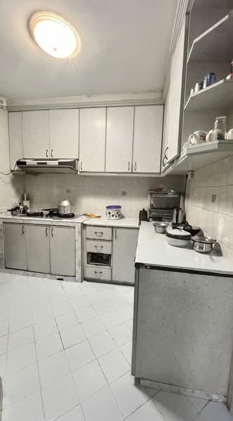 650A Jurong West Street 61, 650A Jurong West Street 61, 3 Bedrooms, 1,011 sqft, HDB Flat For Sale, by Cody Sim, 500104568 - Kitchen - PropertyGuru.com.sg