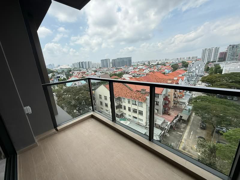 Tembusu Grand, 94 Jalan Tembusu, 3 Bedrooms, 990 sqft, Condominium For Sale, by James Yeo, 500104575 - Balcony - PropertyGuru.com.sg