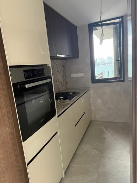 Tembusu Grand, 94 Jalan Tembusu, 3 Bedrooms, 990 sqft, Condominium For Sale, by James Yeo, 500104575 - Kitchen - PropertyGuru.com.sg